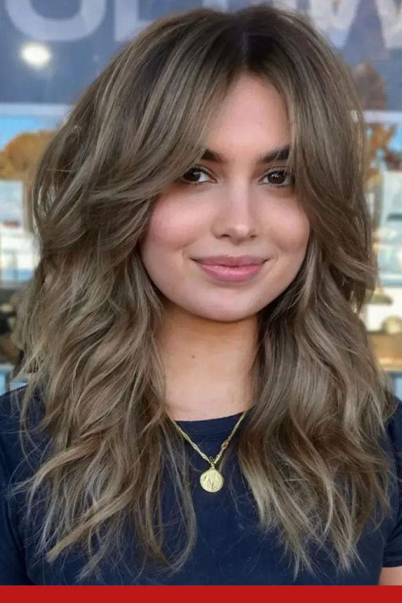 PIXIE LARGO CON VOLUMEN SUPERIOR PARA CARA REDONDA